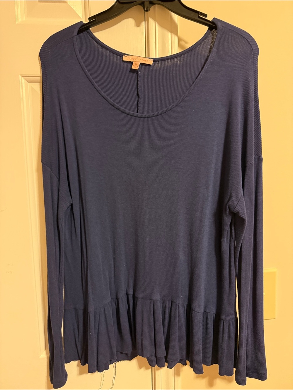 Gibson Latimer Long Sleeve Ruffle Hem Tunic in Navy Blue